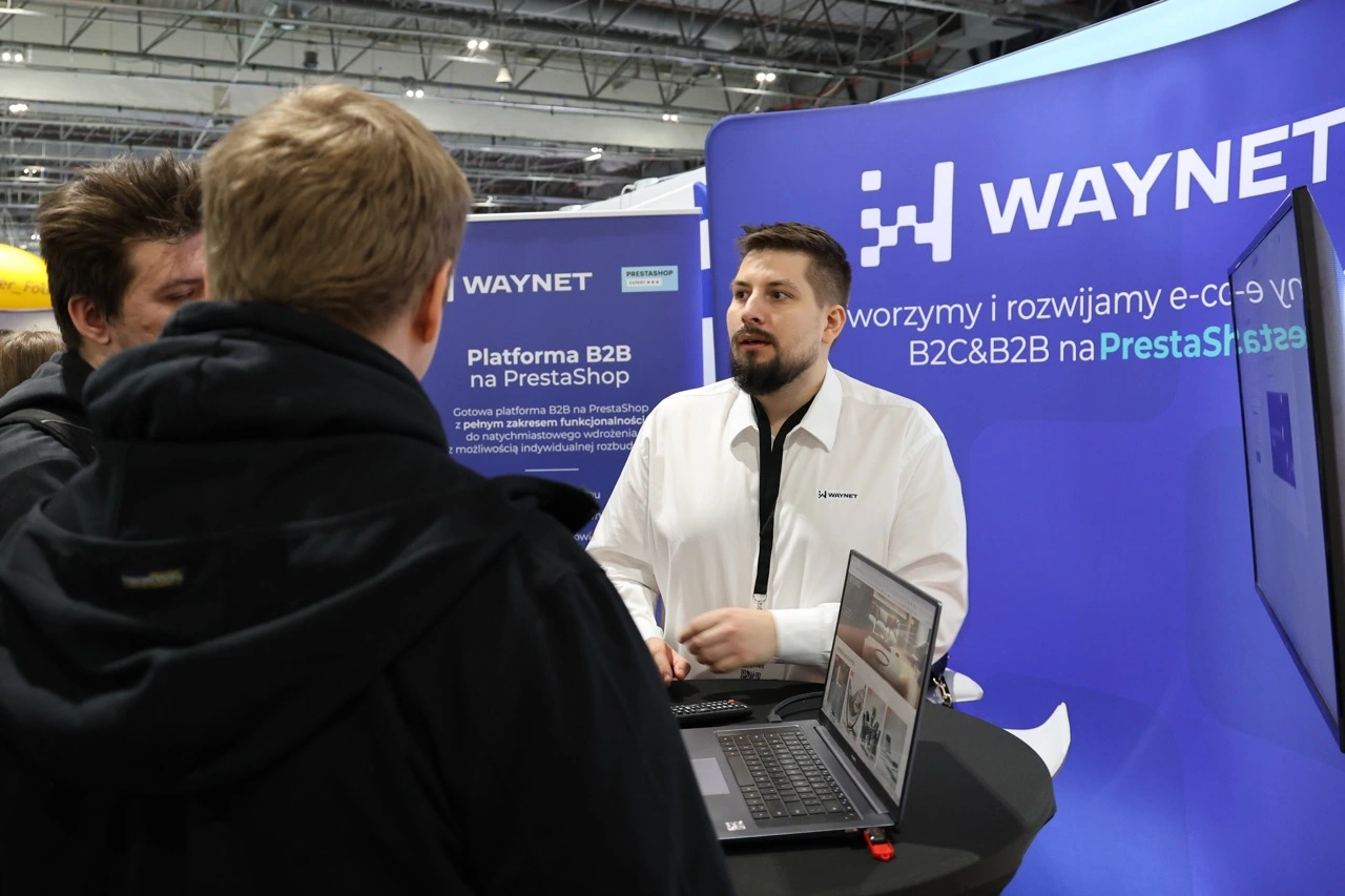 Zespół Waynet podczas udziału w targach e-commerce